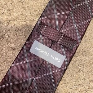 MICHAEL Michael Kors Brown Geometric Tie